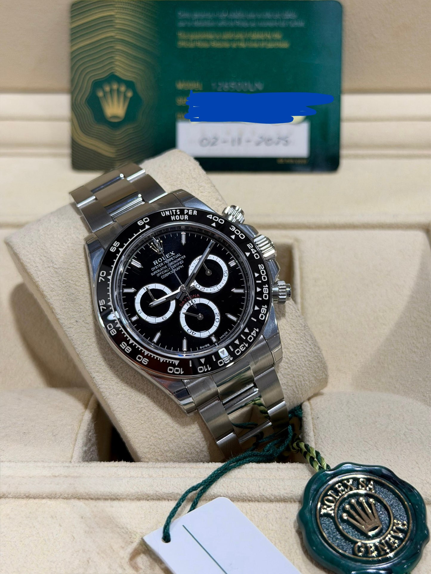 ROLEX COSMOGRAPH DAYTONA 40MM – BLACK CERAMIC OYSTER #126500LN Galnuv