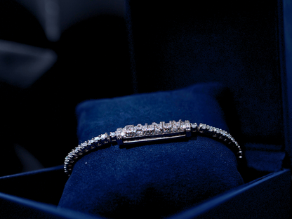 Clover Moissanite Bracelet Galnuv