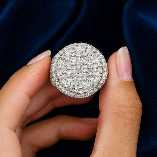 Moissanite Round Pavé Baguette Ring Galnuv