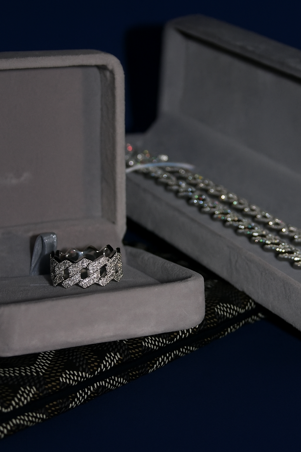 Cuban Ring Moissanite Galnuv